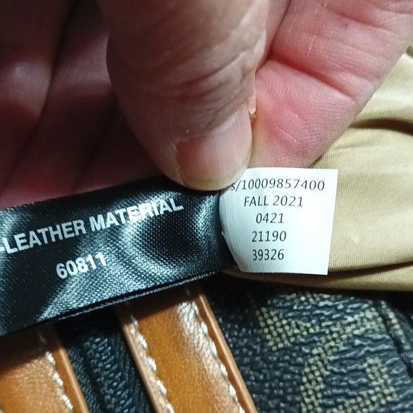 Giani Bernini crossbody bag fall colors brown tan like new - Picture 5 of 11